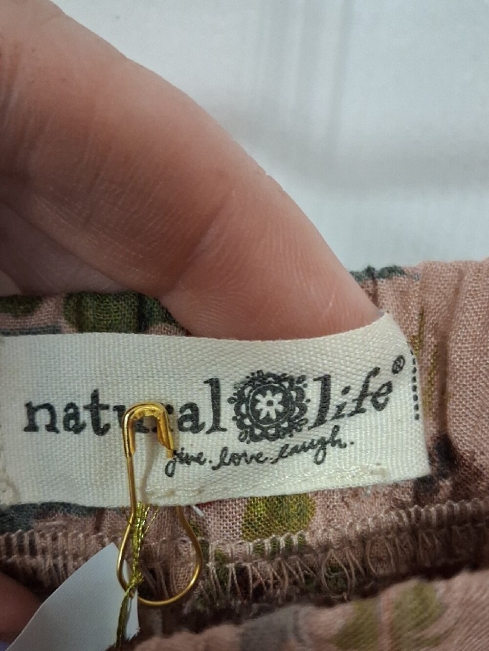 NATURAL LIFE Floral Wide-Leg Pants in Blush with Coral & Green Accents - Picture 2 of 6
